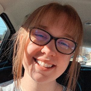 Meet your Posher, Chloe